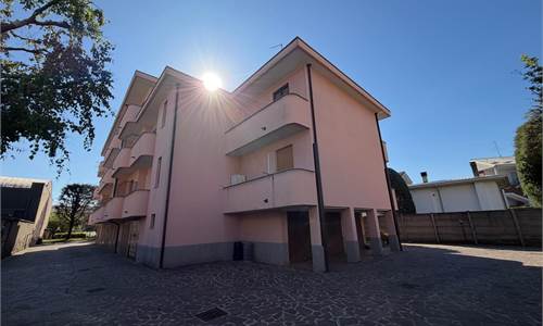 Trilocale a Cesano Maderno, Liate